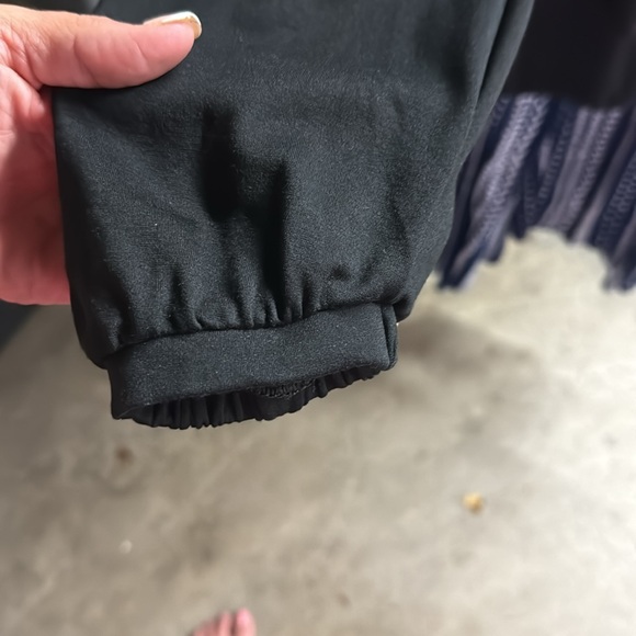 Cabi. Size small - Picture 2 of 2